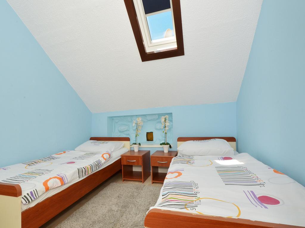 Apartment Nikolina Трогір Екстер'єр фото